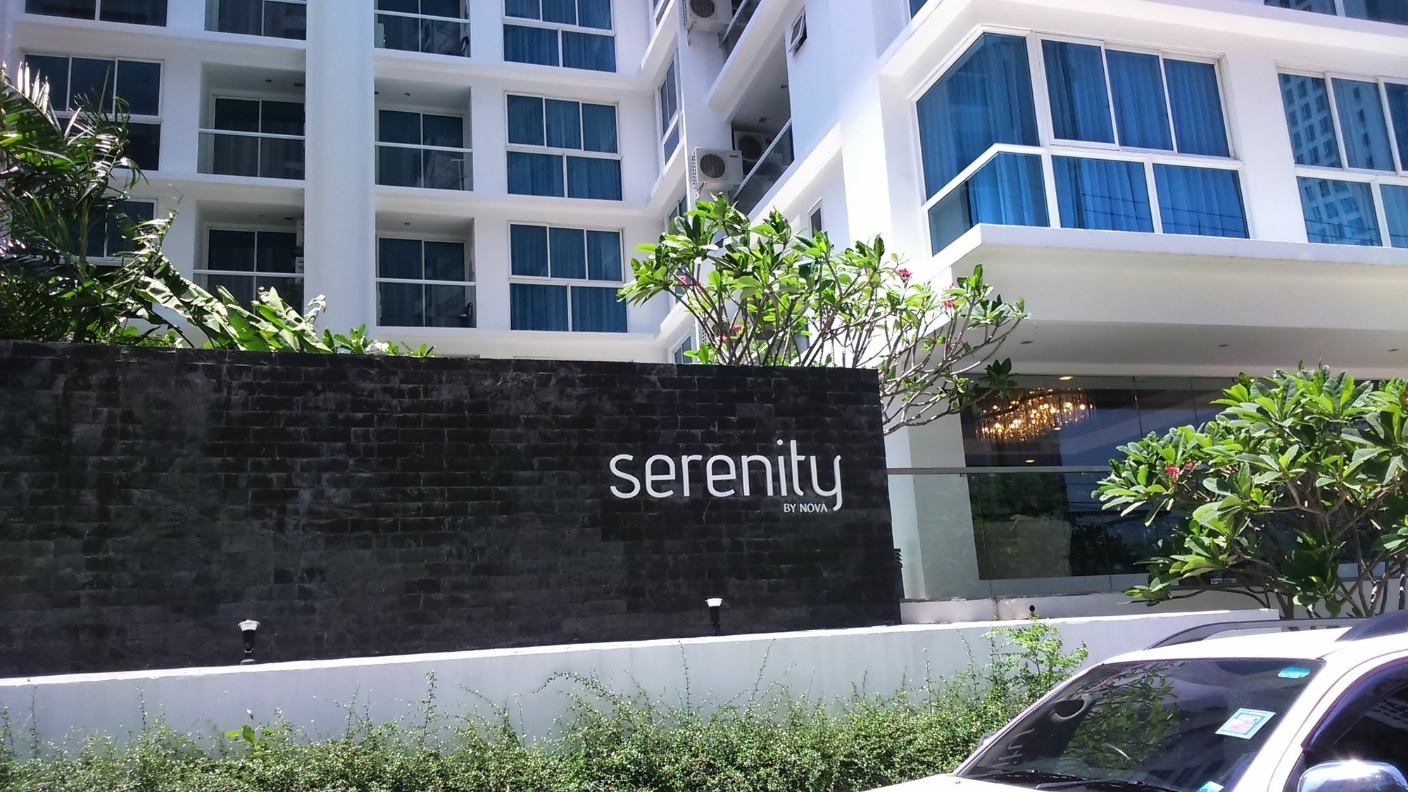 Serenity Wongamat Apartments Pattaya Ngoại thất bức ảnh